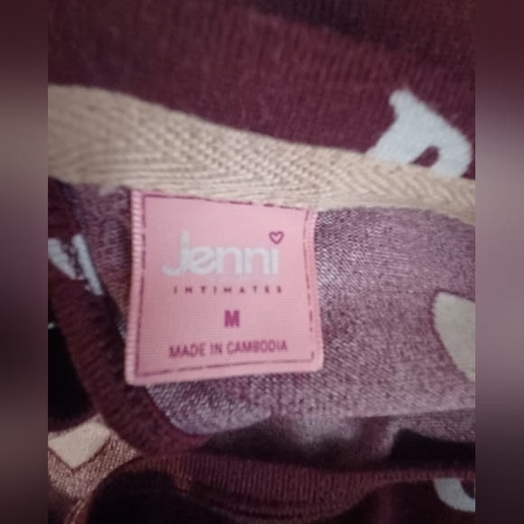 JENNI INTIMATES maroon drawstring waist Keyhole back long sleeve sleep romper - Picture 6 of 7